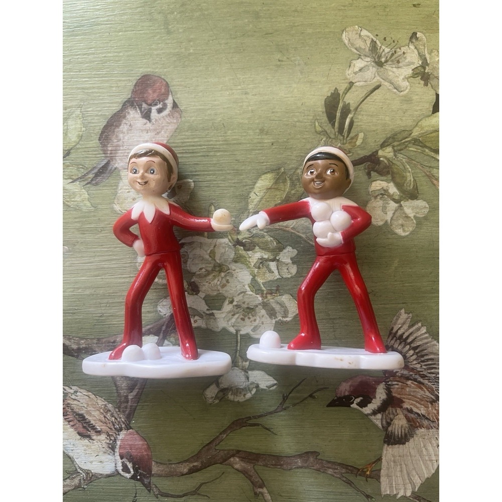 The Elf On the Shelf 3" Snowball Fight PVC Figures Cake Toppers Lot Of 2